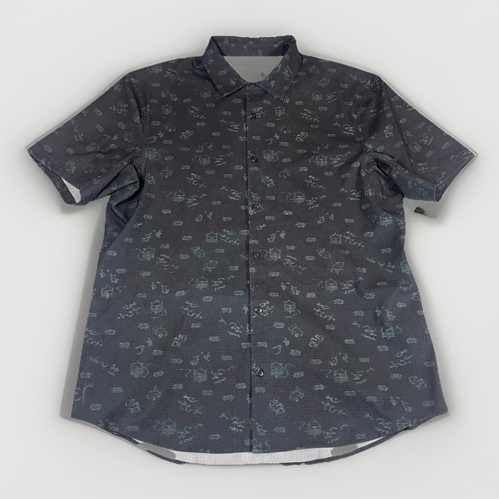 Lululemon‎ Airing Easy Short Sleeve Button Up Shirt Mens Large Black AOP